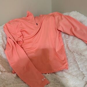 Under Armour Coral Long Sleeve Quarter Zip Athletic Top – Size S